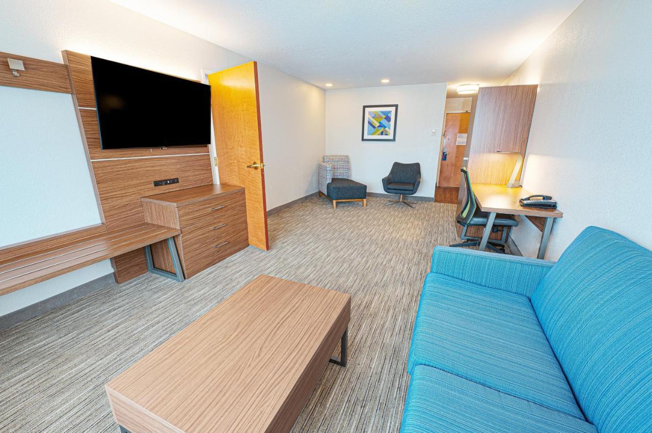 Holiday Inn Express Hotel & Suites East Lansing By Ihg Extérieur photo