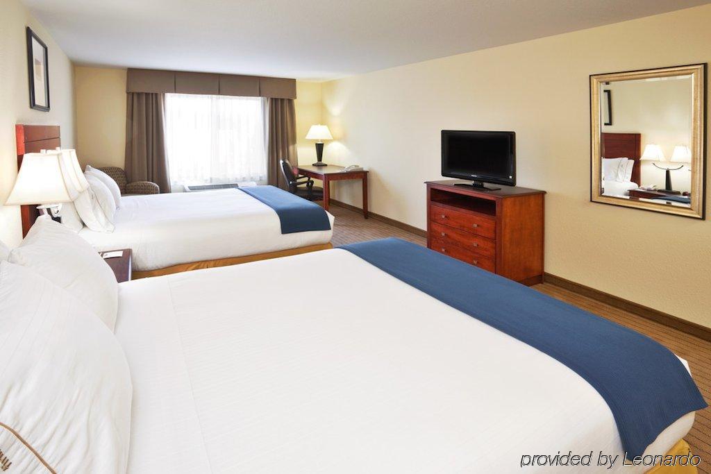 Holiday Inn Express Hotel & Suites East Lansing By Ihg Extérieur photo